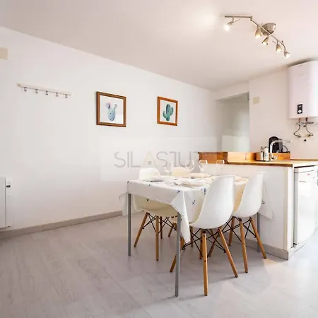 Figaro By Silastur Хіхон